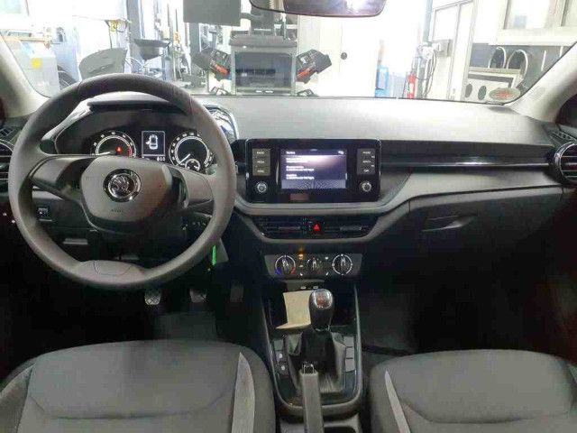 Fahrzeugabbildung SKODA Fabia Active 1.0 TSI 5-Gang LED KLIMA PDC SHZ