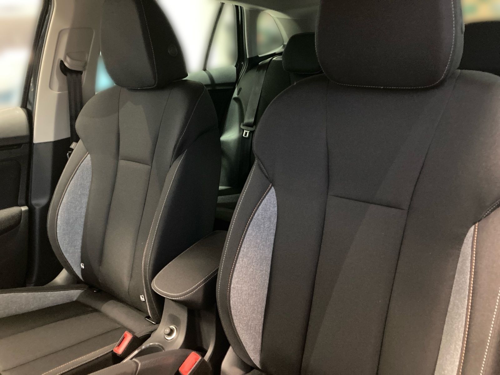Fahrzeugabbildung SKODA Scala Balance 1,5 TSI 150PS DSG ACC PDC SHZ AHK
