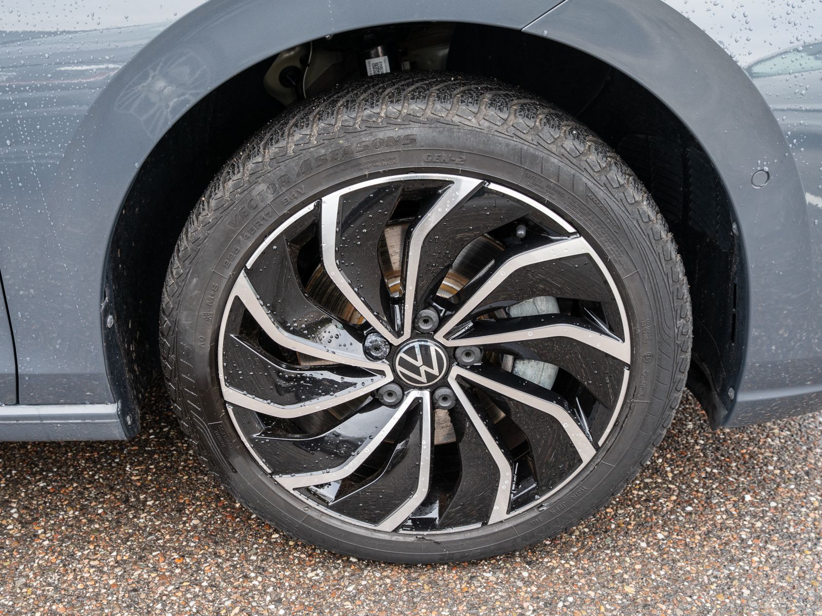 Fahrzeugabbildung Volkswagen Golf Style 1.4 eHybrid DSG LED NAVI RFK SHZ HUD