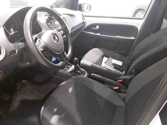 Fahrzeugabbildung Volkswagen up! move up! Active 1.0 MPI RFK PDC Klima SHZ