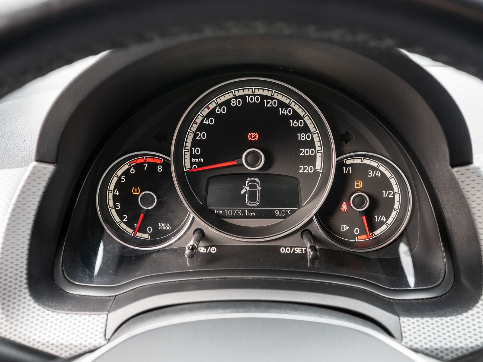 Fahrzeugabbildung Volkswagen up! move up! Active 1.0 Klimaauto RFK PDC SHZ