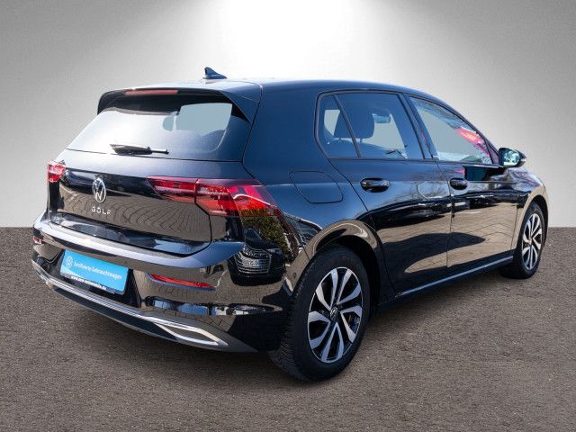 Fahrzeugabbildung Volkswagen Golf Active 2,0 TDI DSG LED NAVI PANO AHK HUD