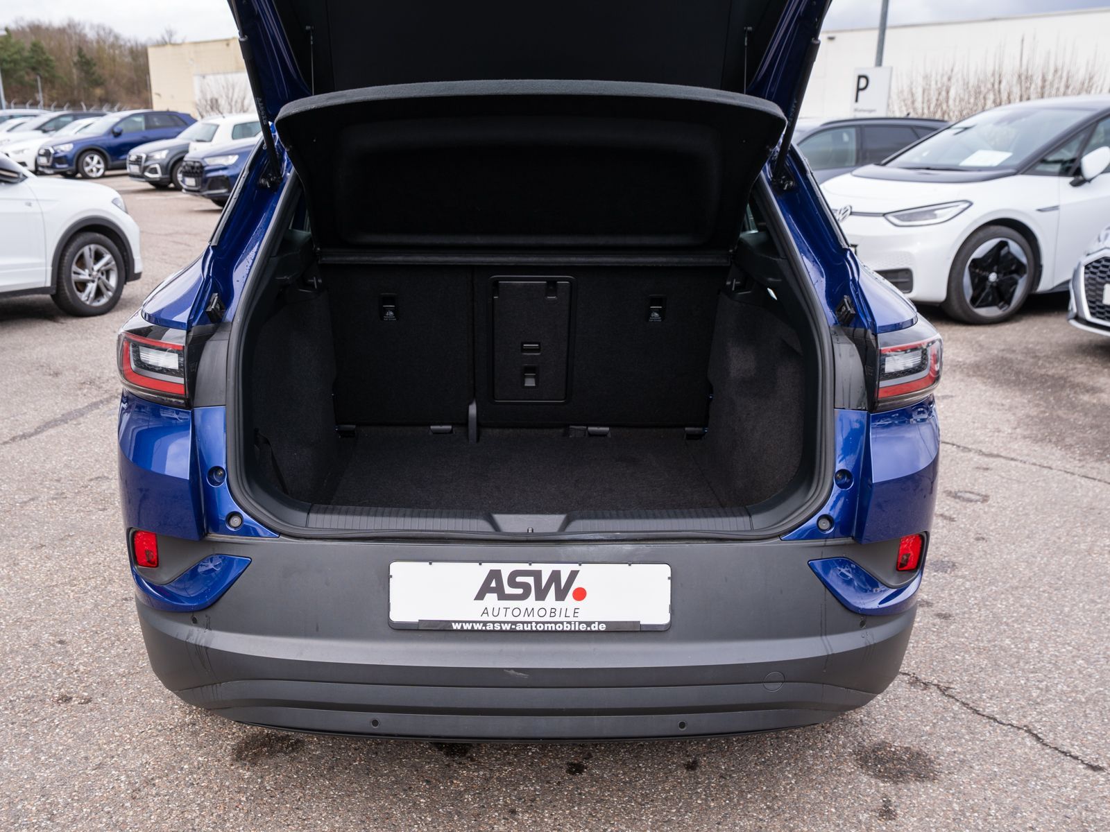 Fahrzeugabbildung Volkswagen ID.4 Pro Performance Navi Standhz Wärmepumpe AHK