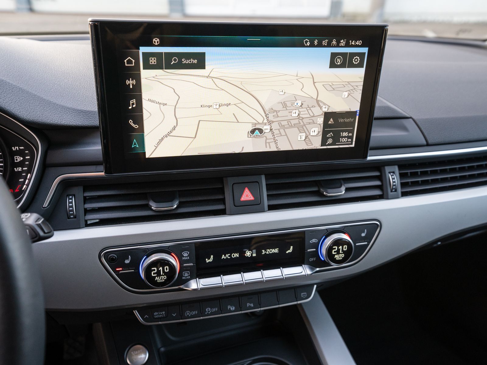 Fahrzeugabbildung Audi A4 Avant advanced 40TDI NAVI MATRIX ACC 360°