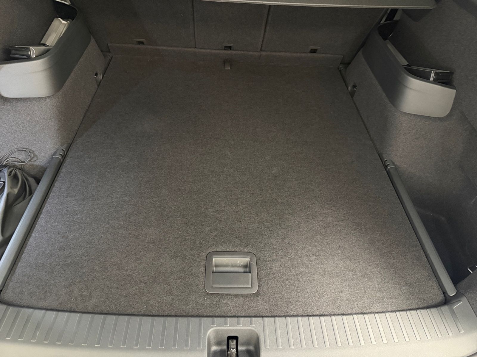 Fahrzeugabbildung SKODA Peaq Selection 90 285PS ACC 360° SONOS SHZ AHK