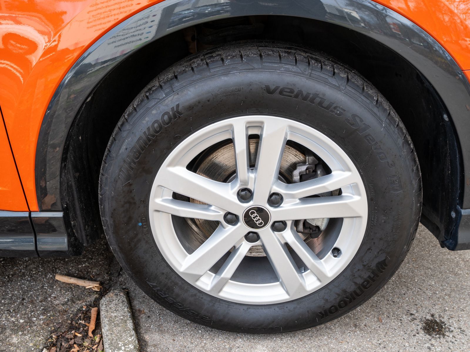 Fahrzeugabbildung Audi Q3 Sportback 35TFSI Stronic LED Navi 360° SHZ VC