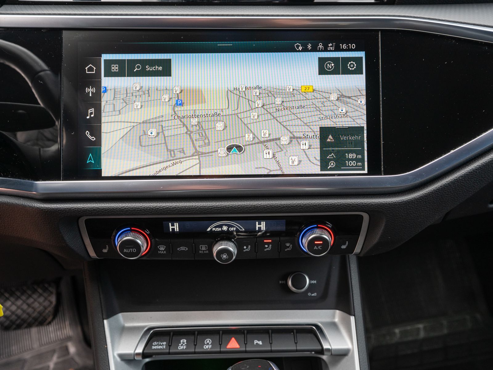 Fahrzeugabbildung Audi Q3 Sportback 35TFSI Stronic LED Navi 360° SHZ VC