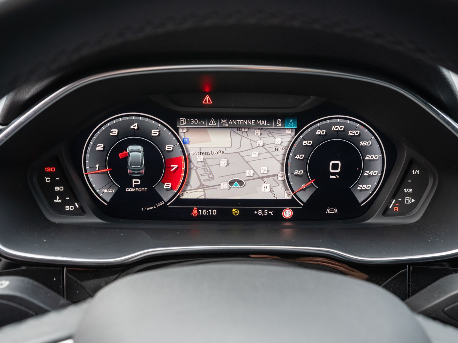 Fahrzeugabbildung Audi Q3 Sportback 35TFSI Stronic LED Navi 360° SHZ VC