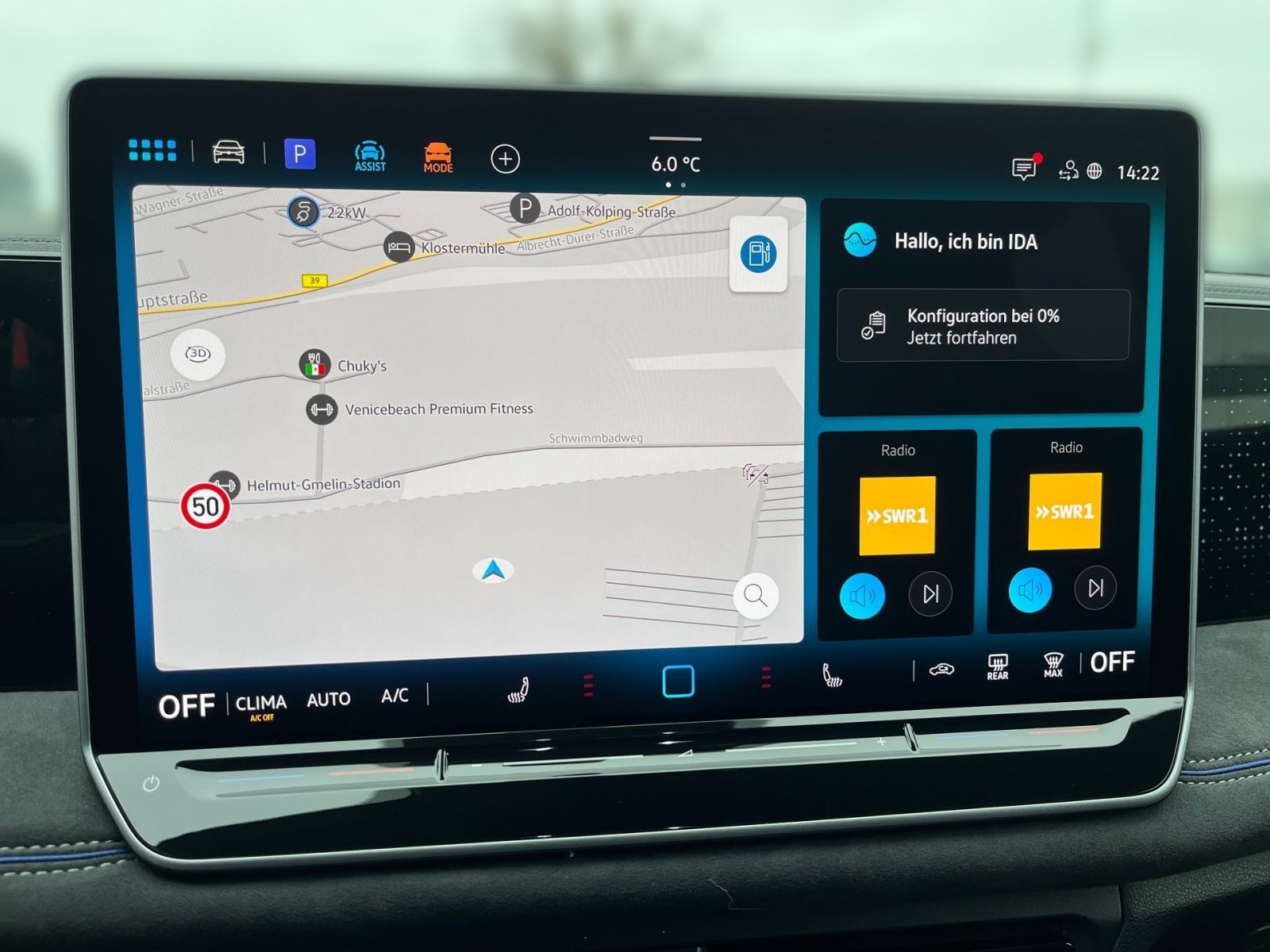 Fahrzeugabbildung Volkswagen Tiguan R-Line 1.5 eTSI DSG AHK HeadUp ParkAssist