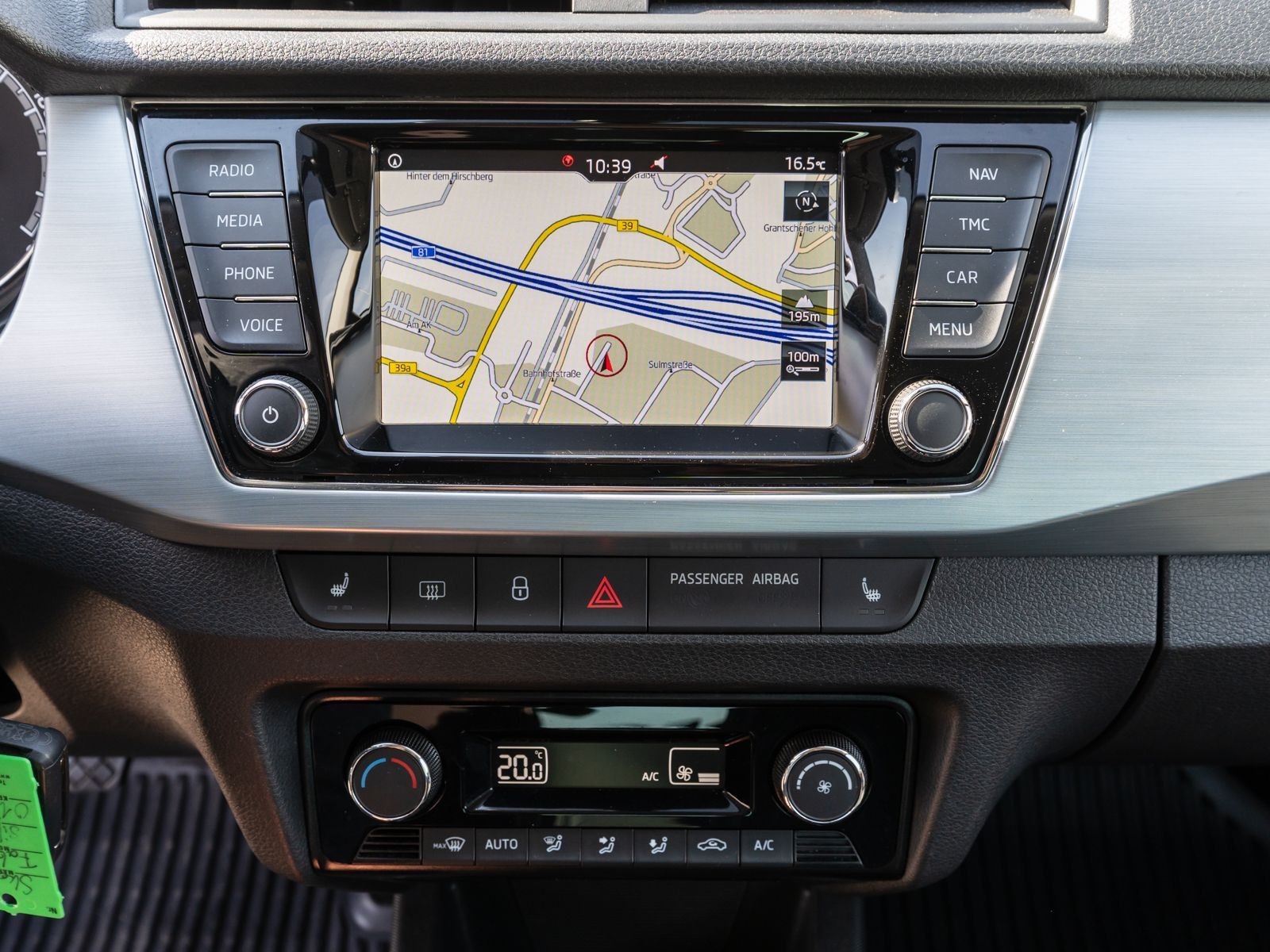 Fahrzeugabbildung SKODA Fabia Combi Ambition 1,0 TSI Navi PDC SHZ LED