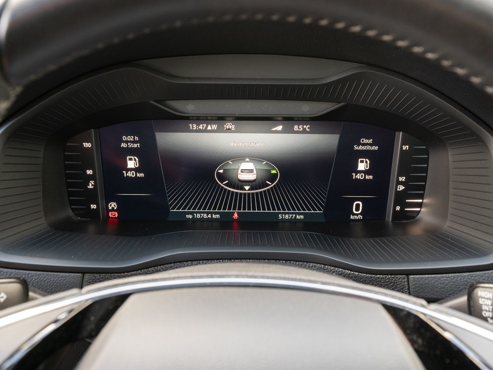 Fahrzeugabbildung SKODA Karoq Style 1.5 TSI Matrix Navi 360° SHZ GRA