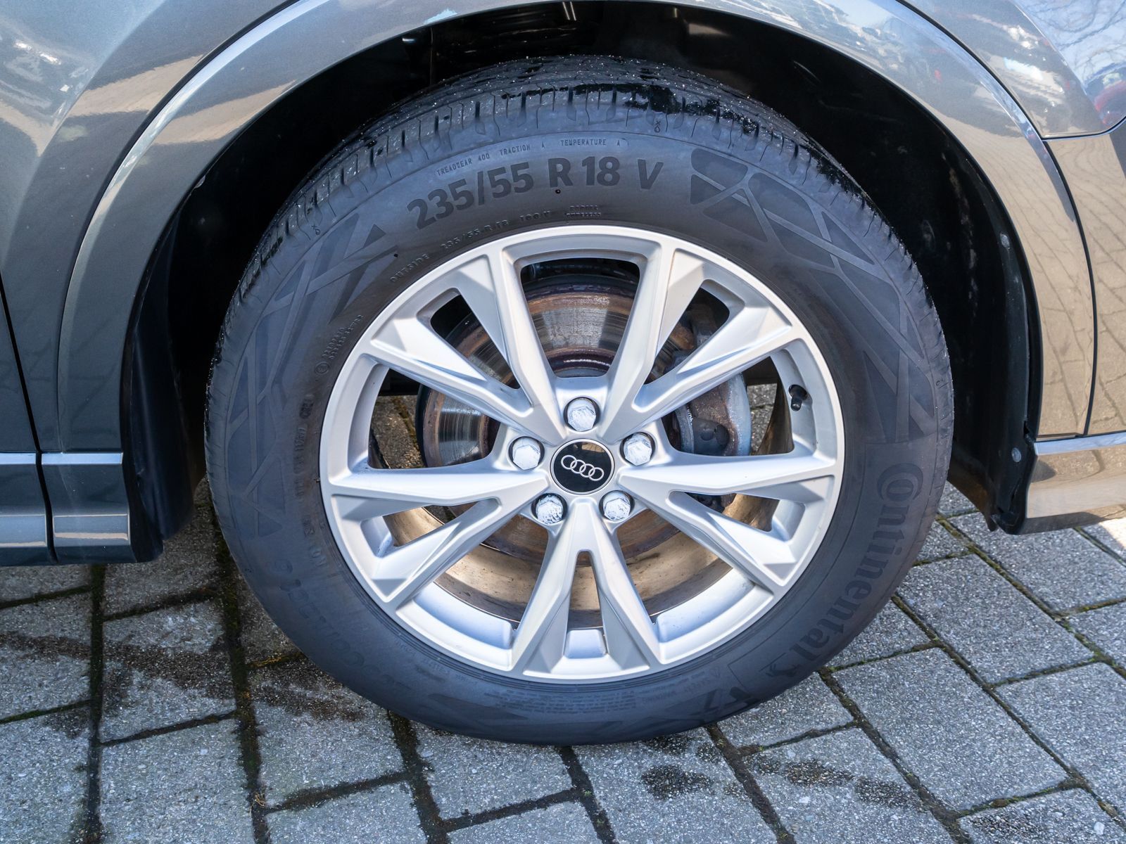 Fahrzeugabbildung Audi Q3 S line 35TDI quattro S tronic AHK LED NAVI VC