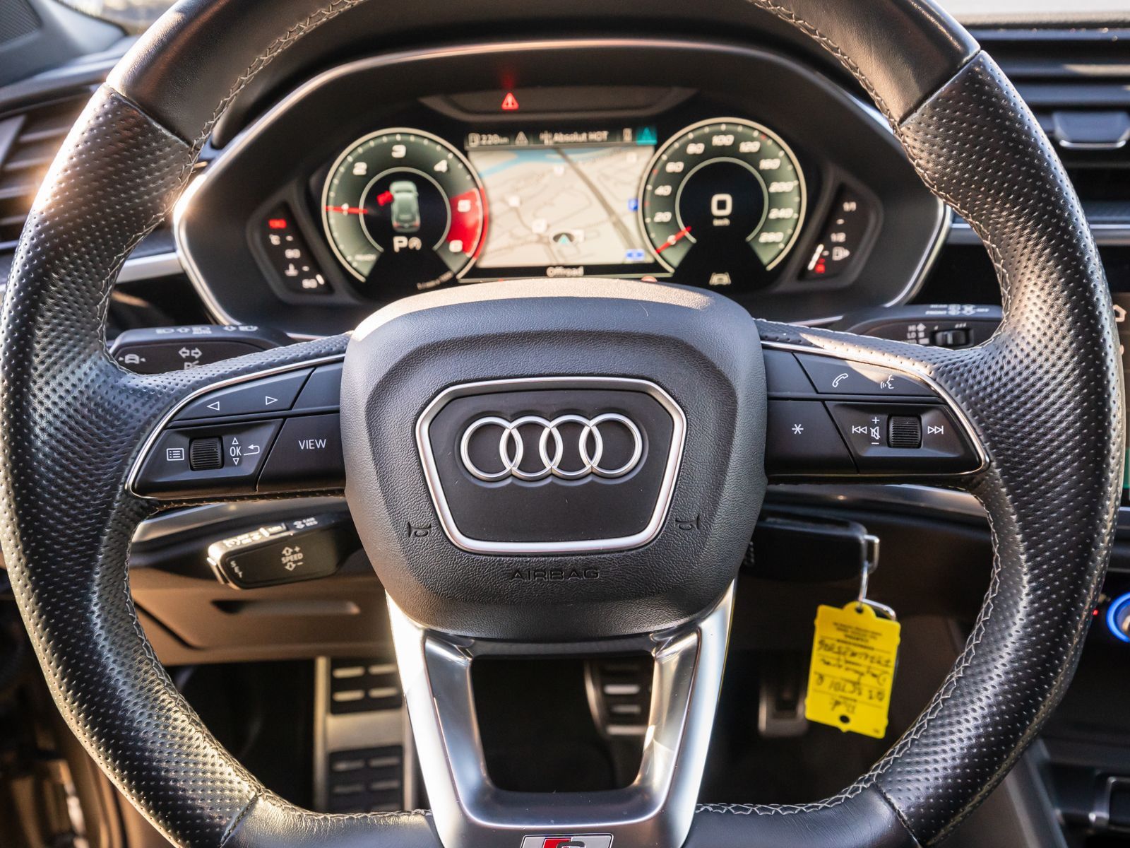 Fahrzeugabbildung Audi Q3 S line 35TDI quattro S tronic AHK LED NAVI VC