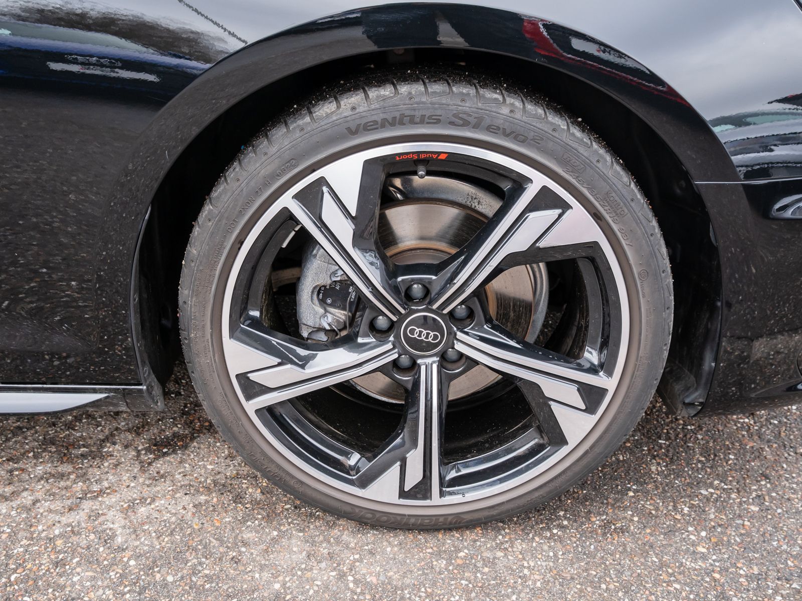 Fahrzeugabbildung Audi A4 Avant S line 35 TFSI PANO PDC SHZ NAVI RFK