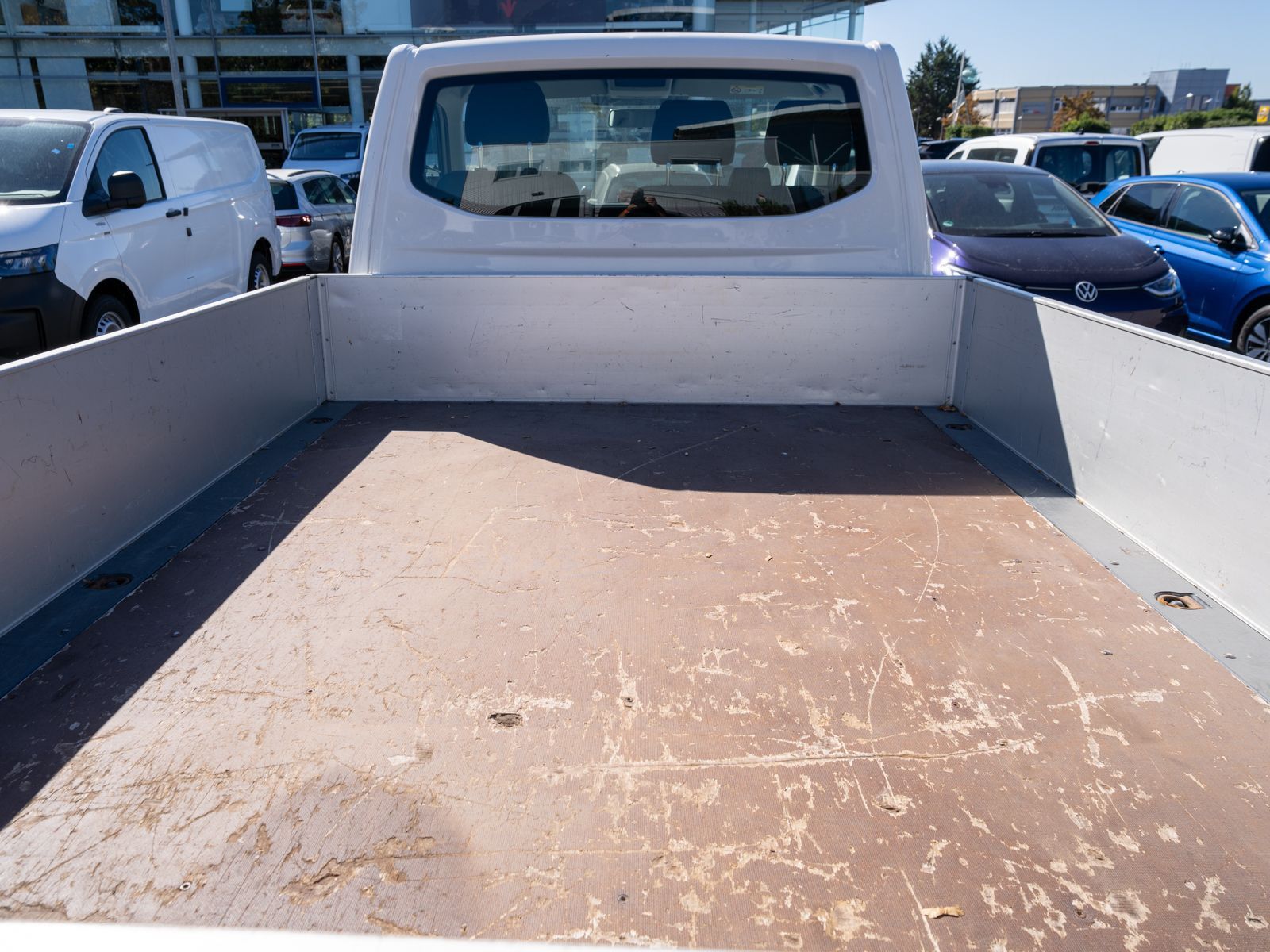 Fahrzeugabbildung Volkswagen T6 Pritsche EIKA 2.0 TSI 6-Gang Anhängerkupplung