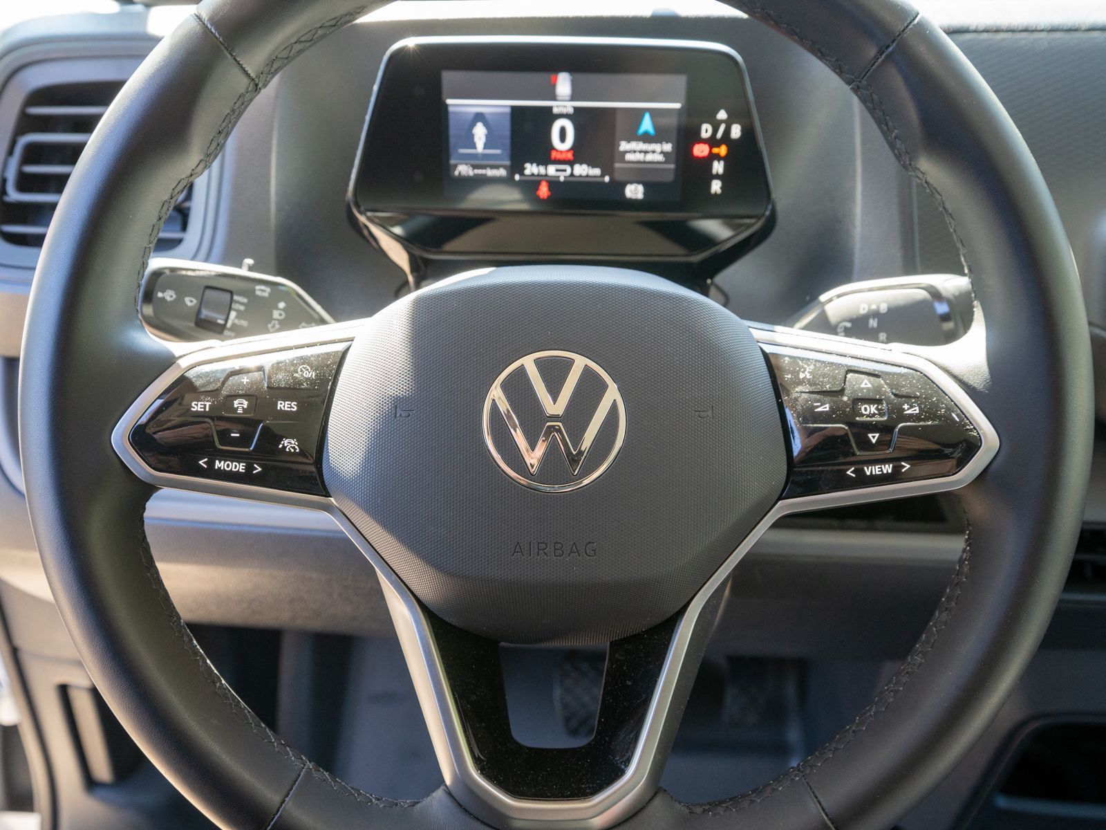 Fahrzeugabbildung Volkswagen ID.Buzz Cargo L+R MATRIX LED DSG NAVI ACC SHZ