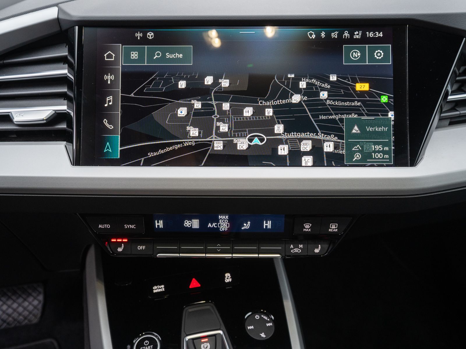 Fahrzeugabbildung Audi Q4 Sportback 40 e-tron NAVI LED GRA SONOS SHZ VC