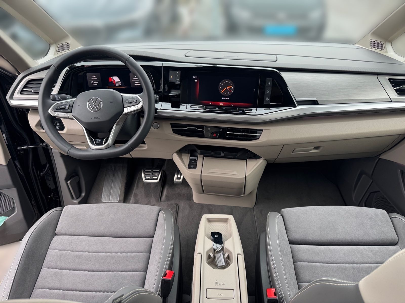 Fahrzeugabbildung Volkswagen Multivan 2.0 TSI Goal AHK PANO NAVI AREA VIEW