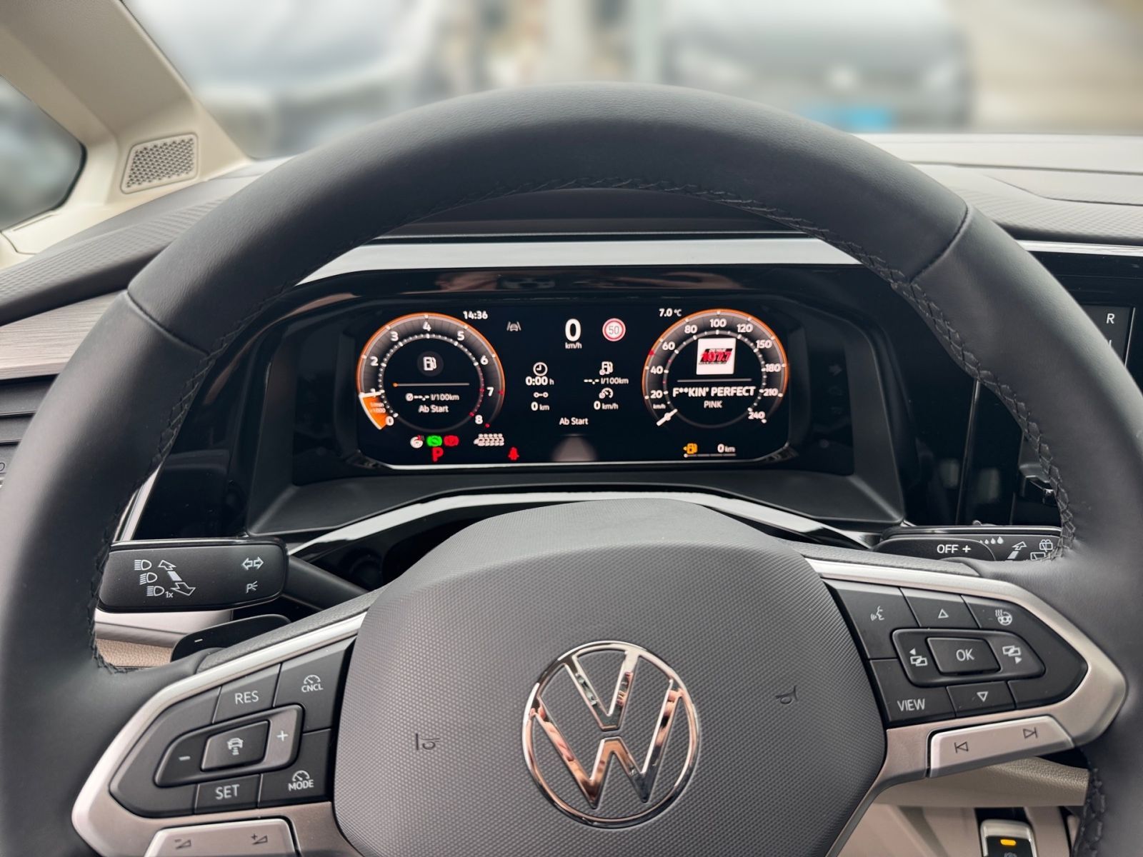 Fahrzeugabbildung Volkswagen Multivan 2.0 TSI Goal AHK PANO NAVI AREA VIEW