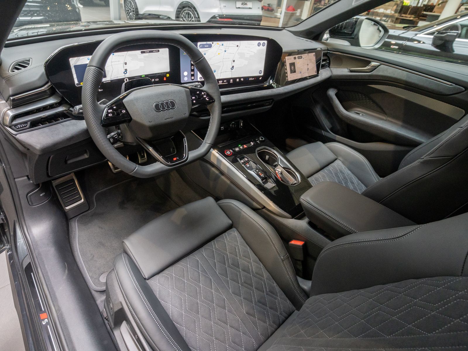 Fahrzeugabbildung Audi A6 Avant S line Edition One e-hybrid quattro B&O