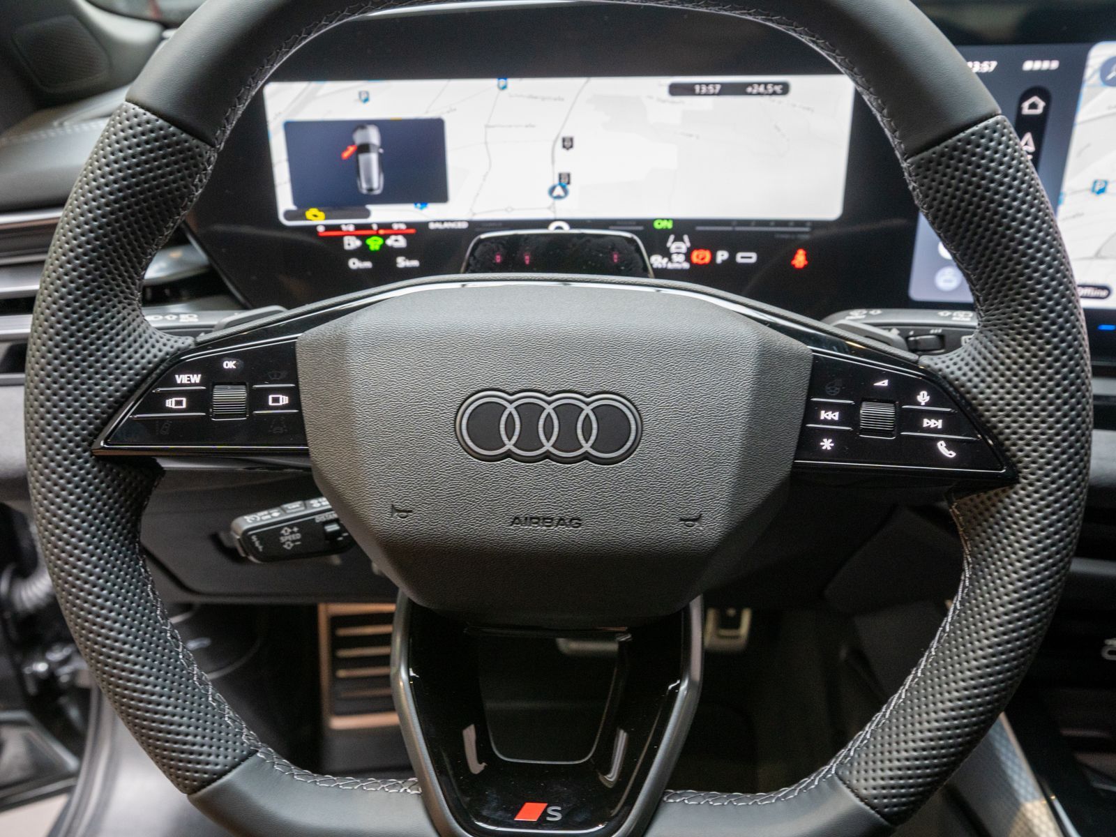 Fahrzeugabbildung Audi A6 Avant S line Edition One e-hybrid quattro B&O