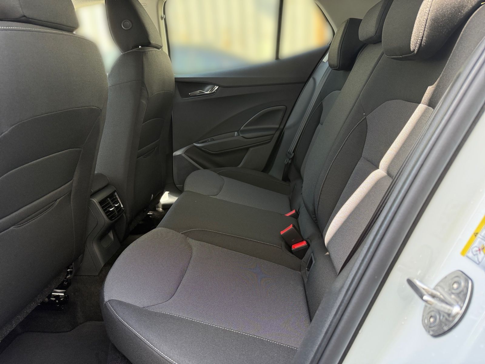 Fahrzeugabbildung SKODA Fabia Balance 1,0 MPI 80PS SHZ LED Kamera KESSY