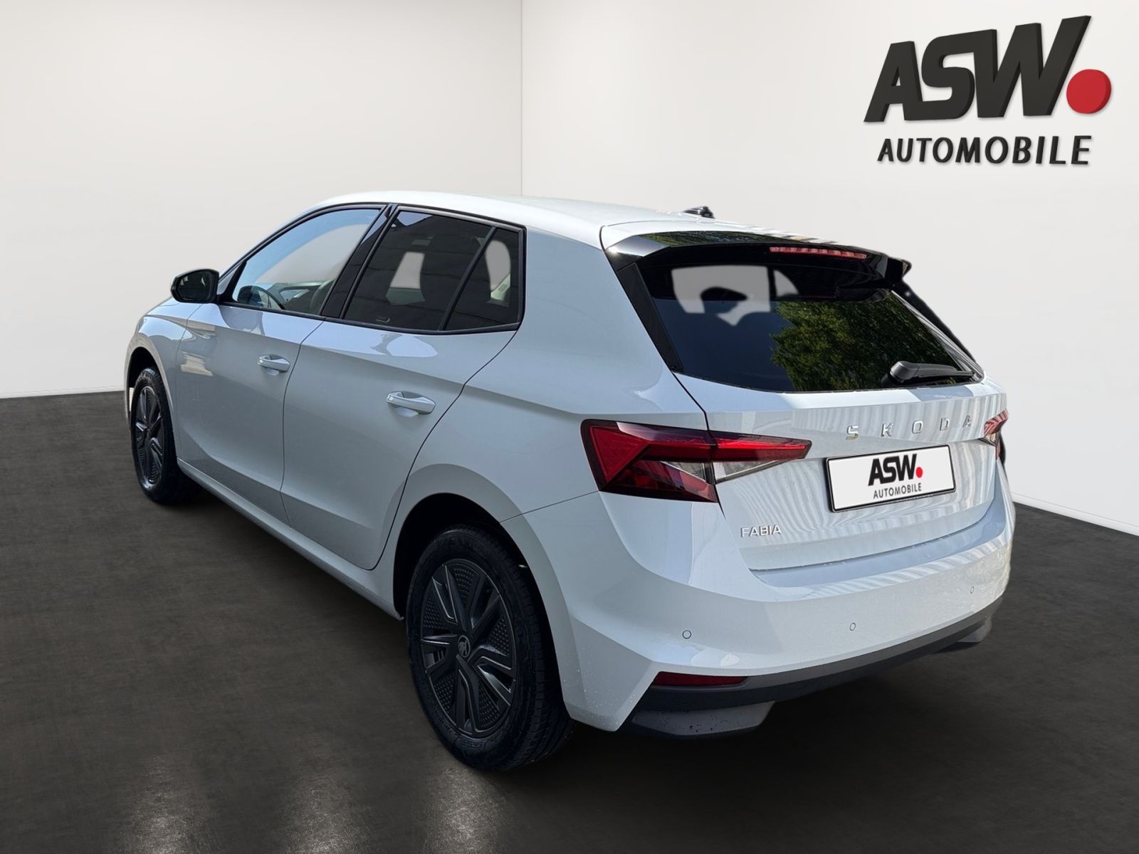 Fahrzeugabbildung SKODA Fabia Balance 1,0 MPI 80PS SHZ LED Kamera KESSY