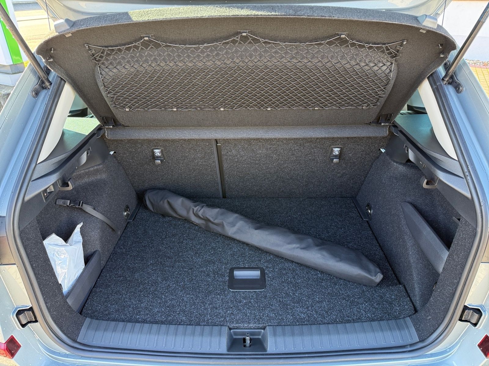 Fahrzeugabbildung SKODA Kamiq Balance 1,0 TSI 115PS DSG ACC RFK SHZ AHK