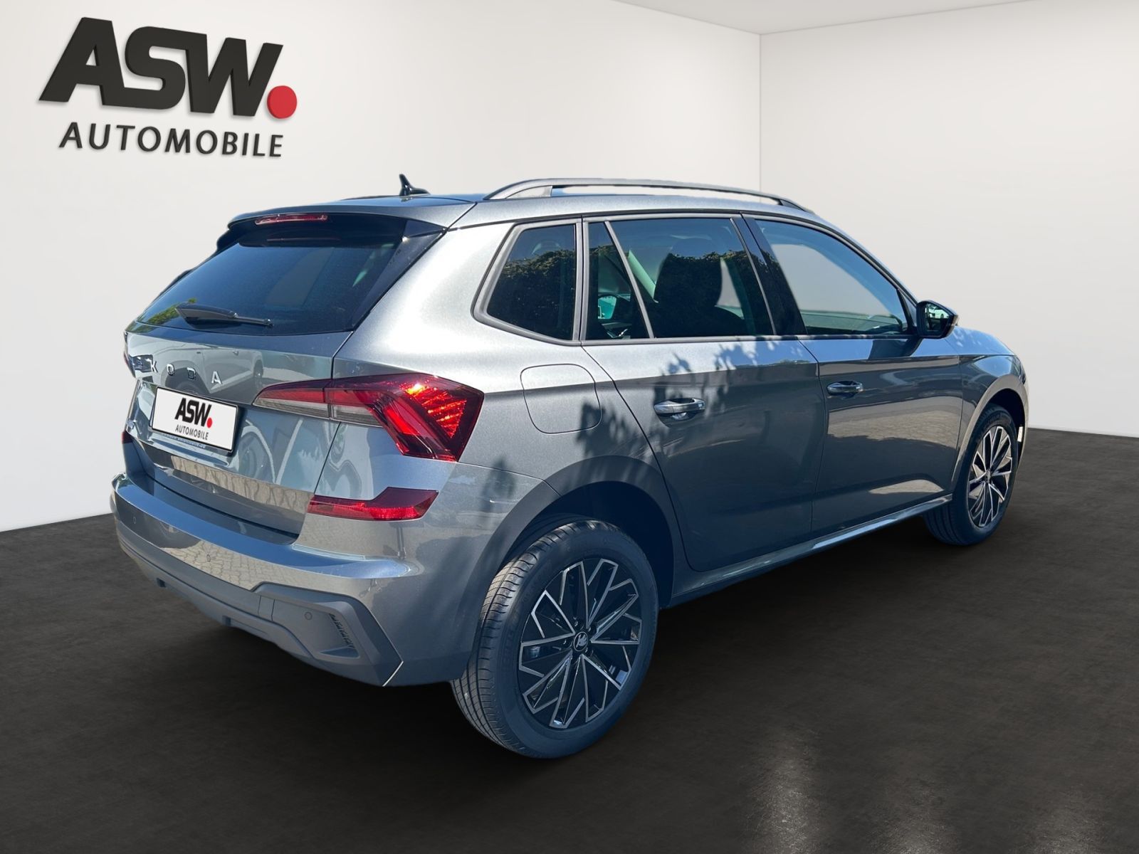 Fahrzeugabbildung SKODA Kamiq Balance 1,0 TSI 115PS DSG ACC RFK SHZ AHK