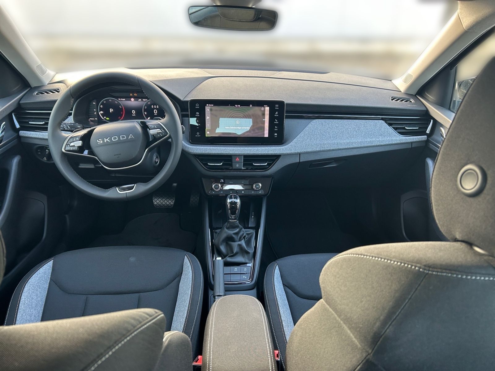 Fahrzeugabbildung SKODA Kamiq Balance 1,0 TSI 116PS DSG ACC RFK SHZ AHK