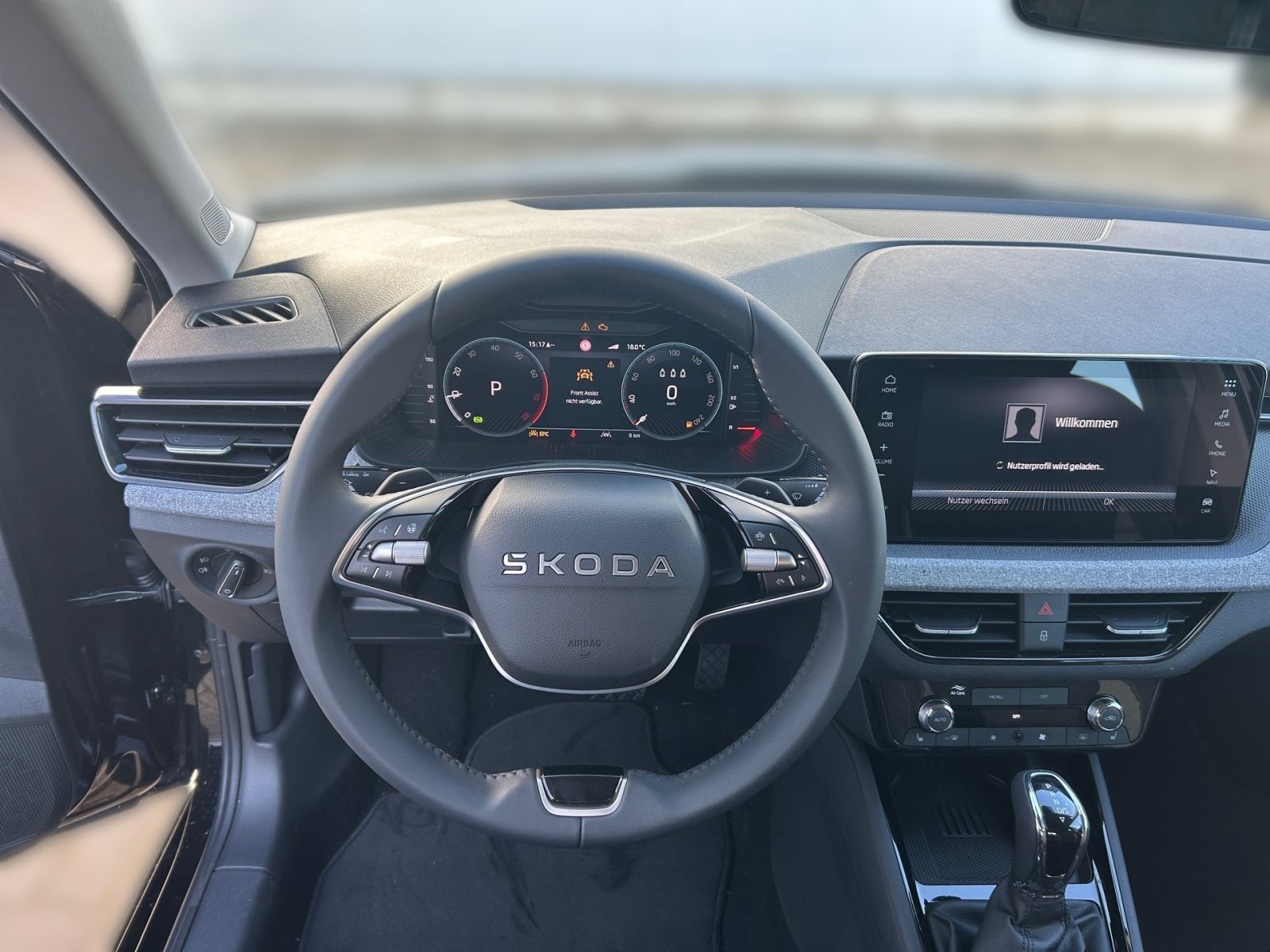 Fahrzeugabbildung SKODA Kamiq Balance 1,0 TSI 116PS DSG ACC RFK SHZ AHK