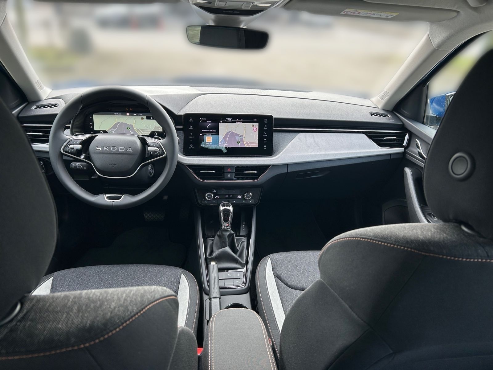 Fahrzeugabbildung SKODA Kamiq Balance 1,0 TSI 116PS DSG ACC RFK SHZ AHK