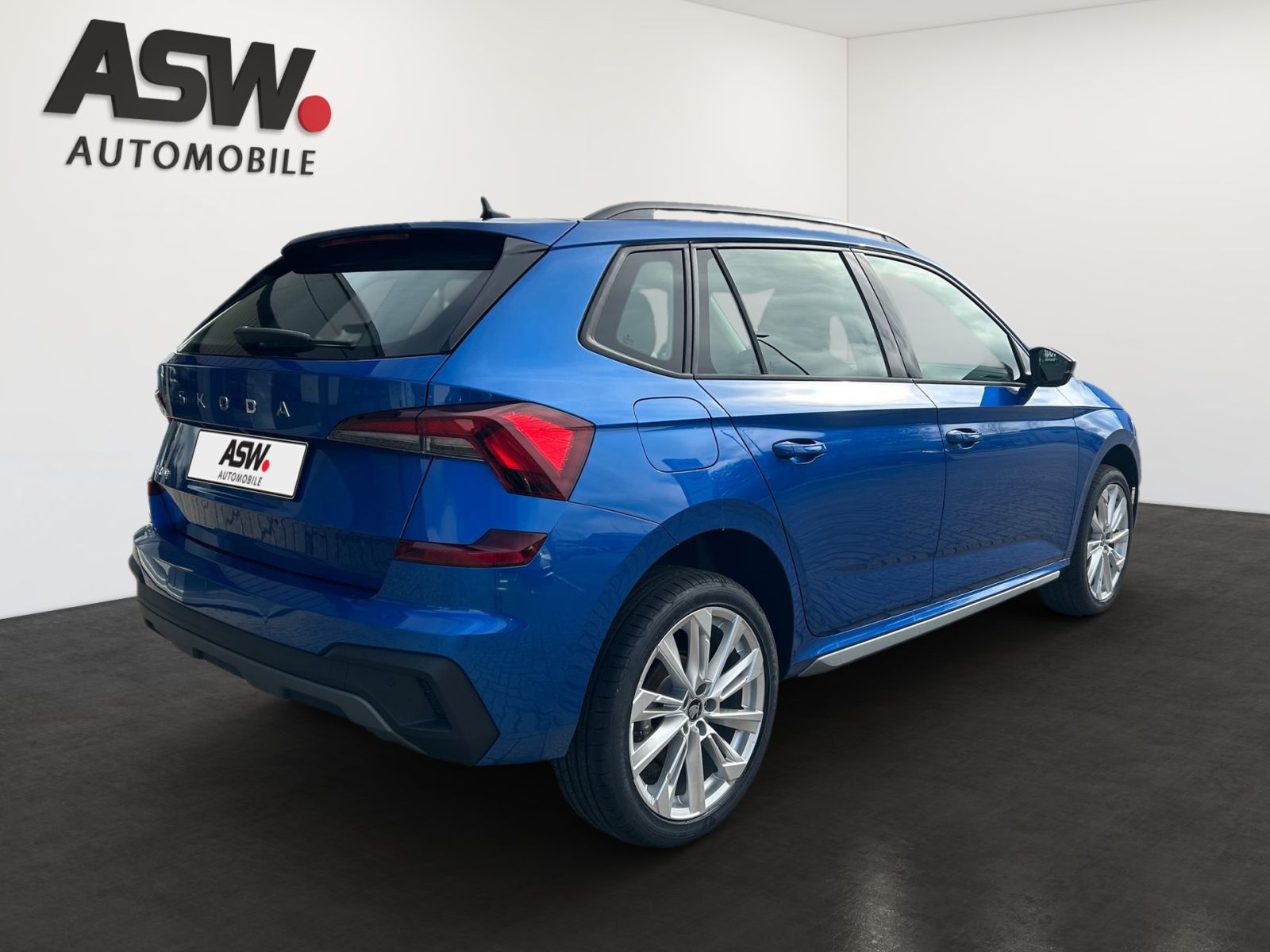 Fahrzeugabbildung SKODA Kamiq Balance 1,0 TSI 116PS DSG ACC RFK SHZ AHK