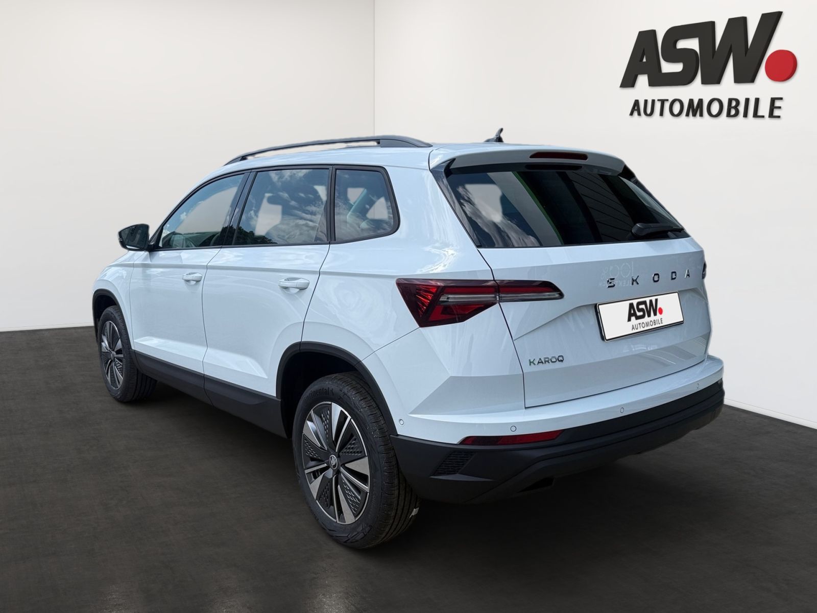 Fahrzeugabbildung SKODA Karoq Balance 1,5 TSI 150PS DSG ACC 360° SHZ AHK