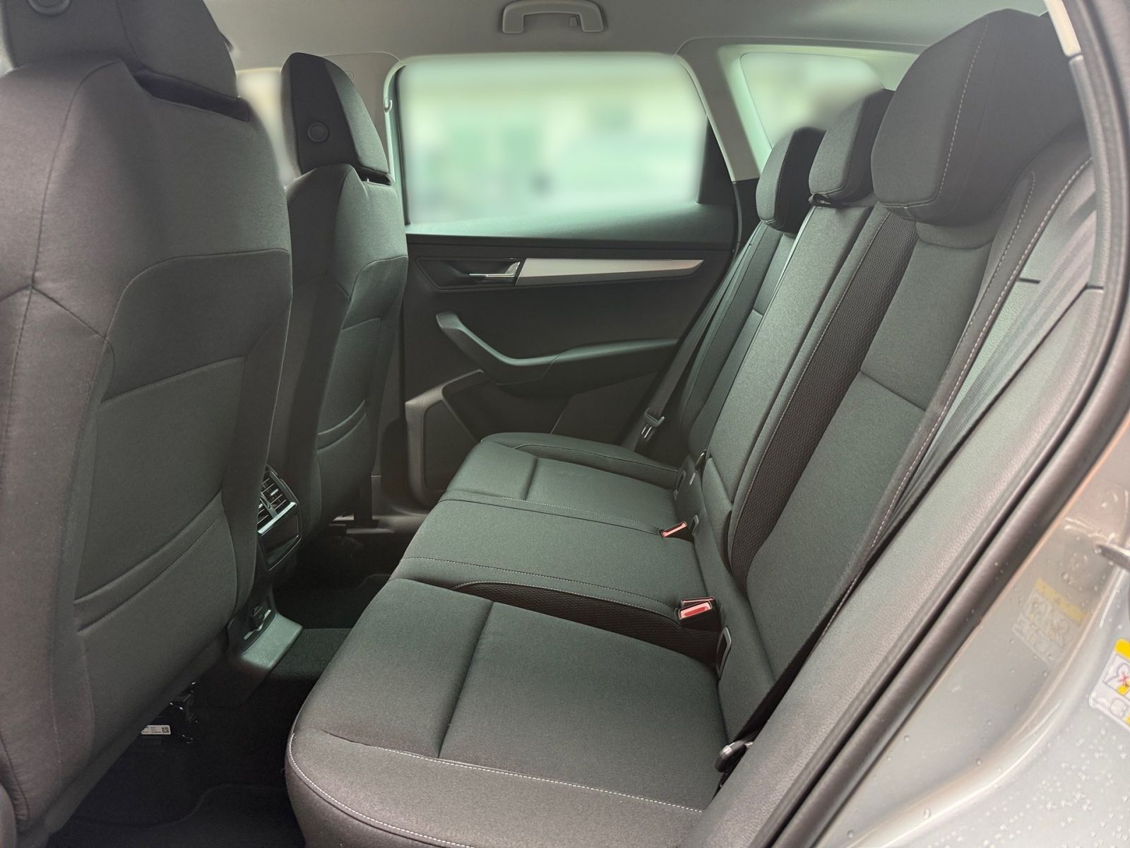 Fahrzeugabbildung SKODA Karoq Balance 1,5 TSI 150PS DSG ACC PDC SHZ AHK