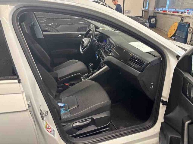 Fahrzeugabbildung Volkswagen Polo Life 1.0MPI 5-Gang LED KLIMA PDC SHZ VC
