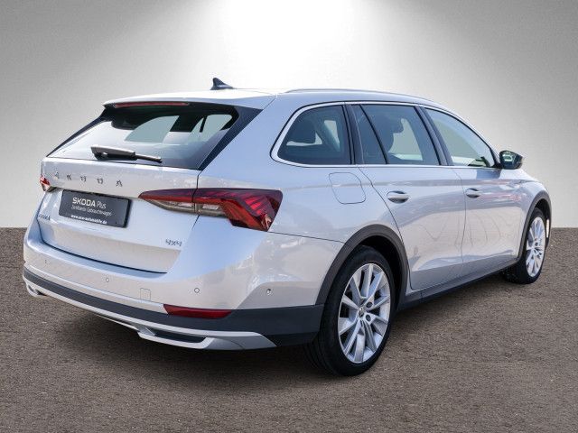 Fahrzeugabbildung SKODA Octavia Combi Scout 4x4 2.0 TDI DSG HUD PANO AHK