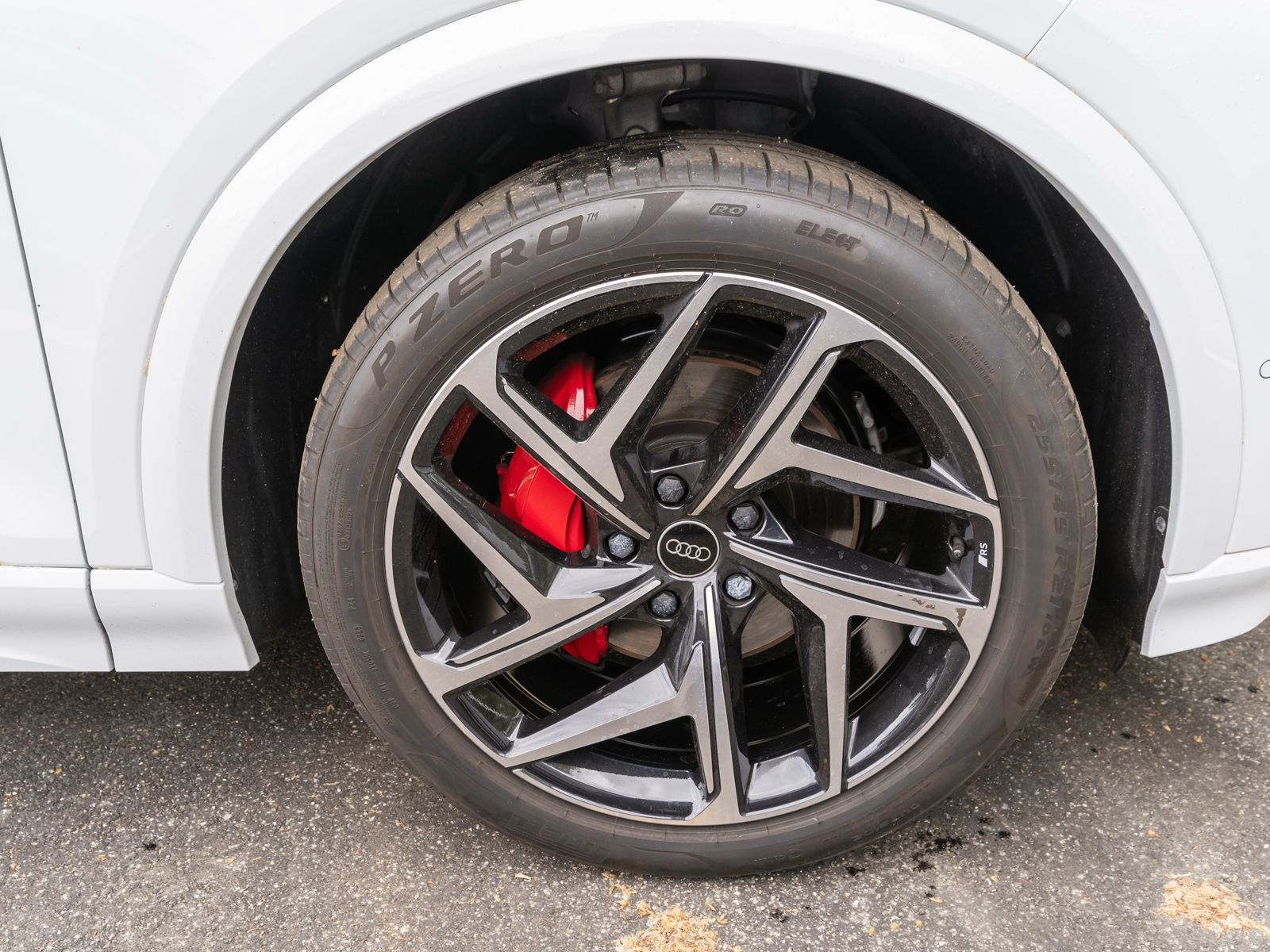 Fahrzeugabbildung Audi Q6 SUV e-tron performance S line PANO AHK B&O VC