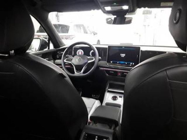 Fahrzeugabbildung Volkswagen Tiguan Goal 2.0TDI DSG LED Navi 360° HUD ACC AHK