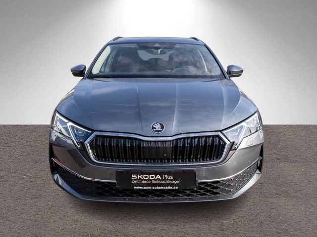 Fahrzeugabbildung SKODA Octavia Combi Tour 2.0TDI DSG RFK Stdhz PANO AHK