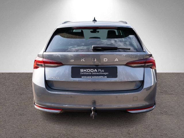 Fahrzeugabbildung SKODA Octavia Combi Tour 2.0TDI DSG RFK Stdhz PANO AHK