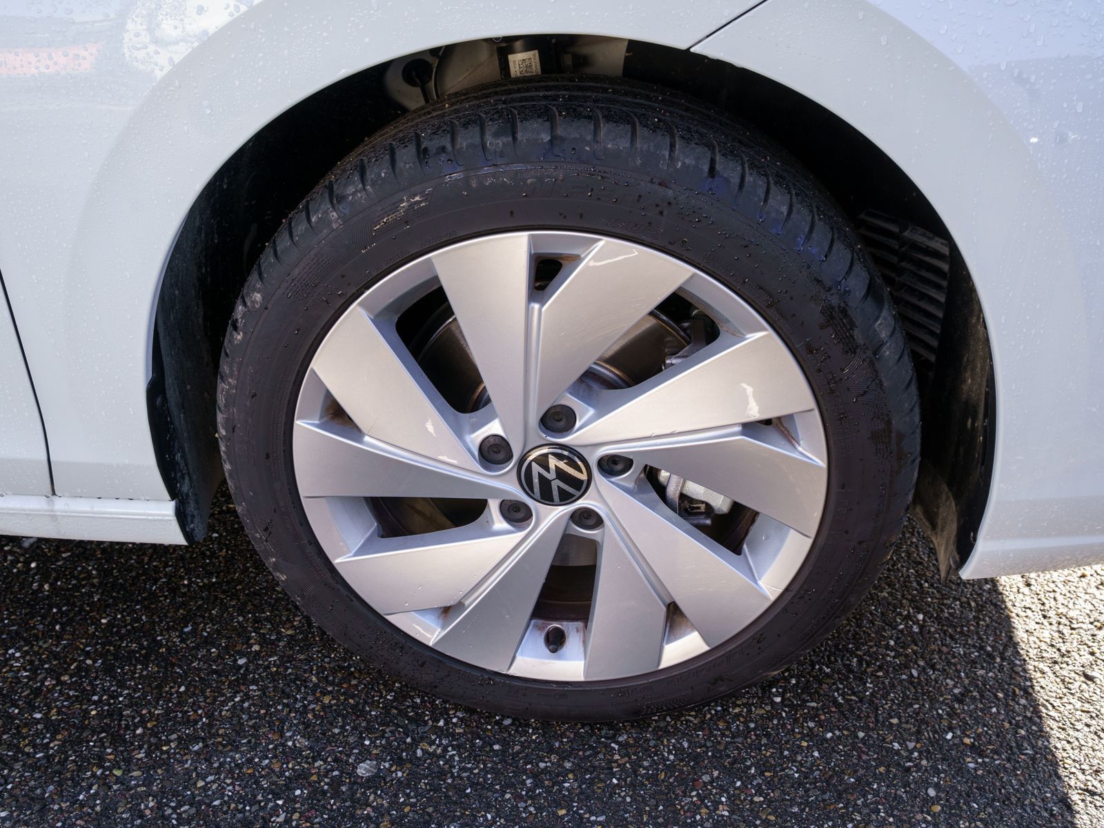 Fahrzeugabbildung Volkswagen Golf Style 1.5TSI eHybrid DSG LED Nav RFK HUD VC