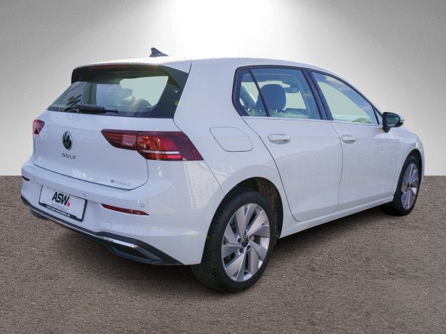Fahrzeugabbildung Volkswagen Golf Style 1.5TSI eHybrid DSG LED Nav RFK HUD VC
