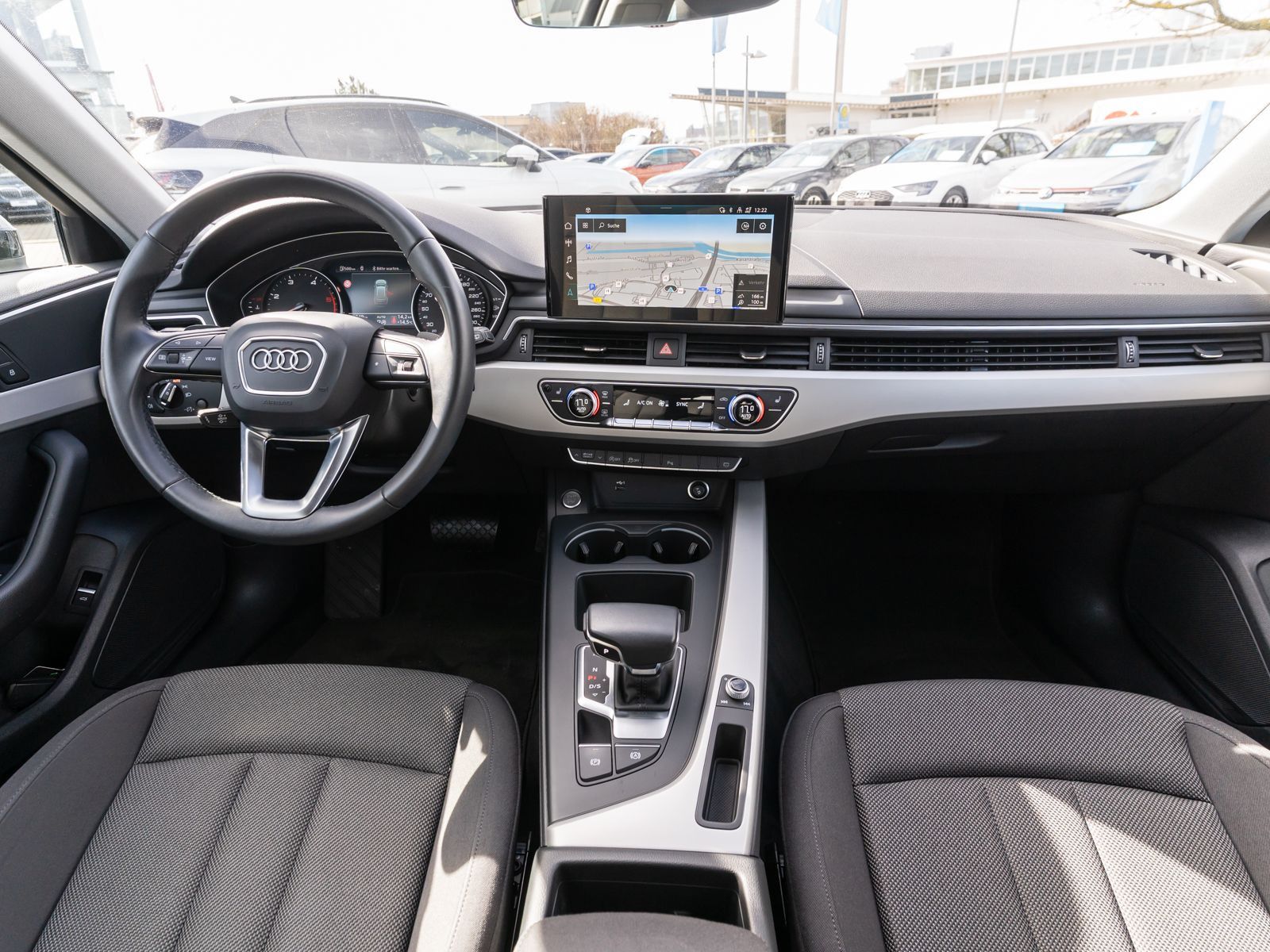 Fahrzeugabbildung Audi A4 Avant advanced 40TDI S tronic Matrix NAVI RFK
