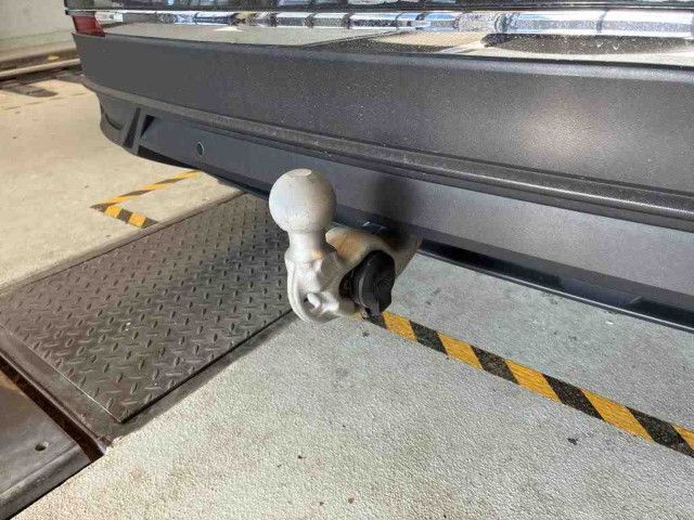 Fahrzeugabbildung Volkswagen Tiguan Active 2,0 TDI DSG LED AHK Navi ACC PDC