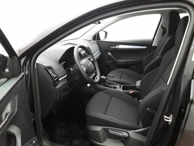 Fahrzeugabbildung SKODA Karoq Selection 2,0 TDI DSG LED AHK 360° Navi VC