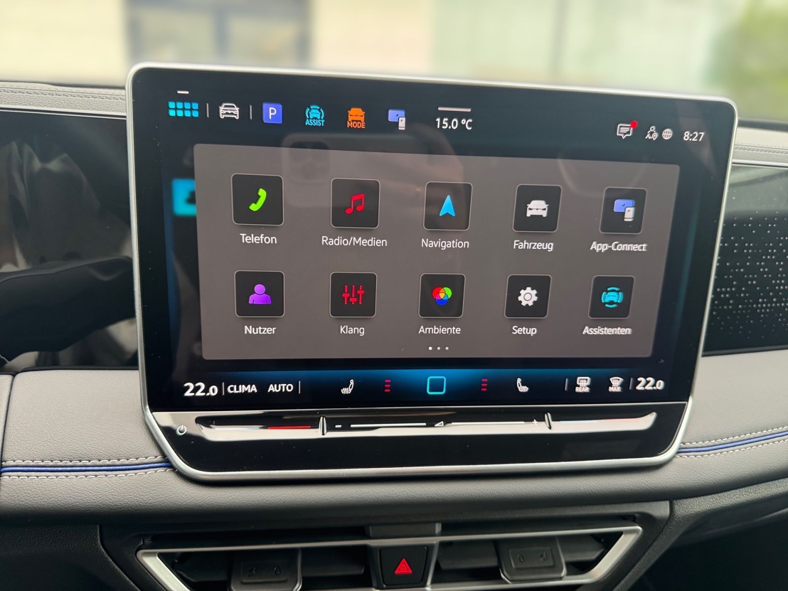 Fahrzeugabbildung Volkswagen Tiguan R-Line 2.0TDI 4M DSG PANO AHK ACC STANDHZ