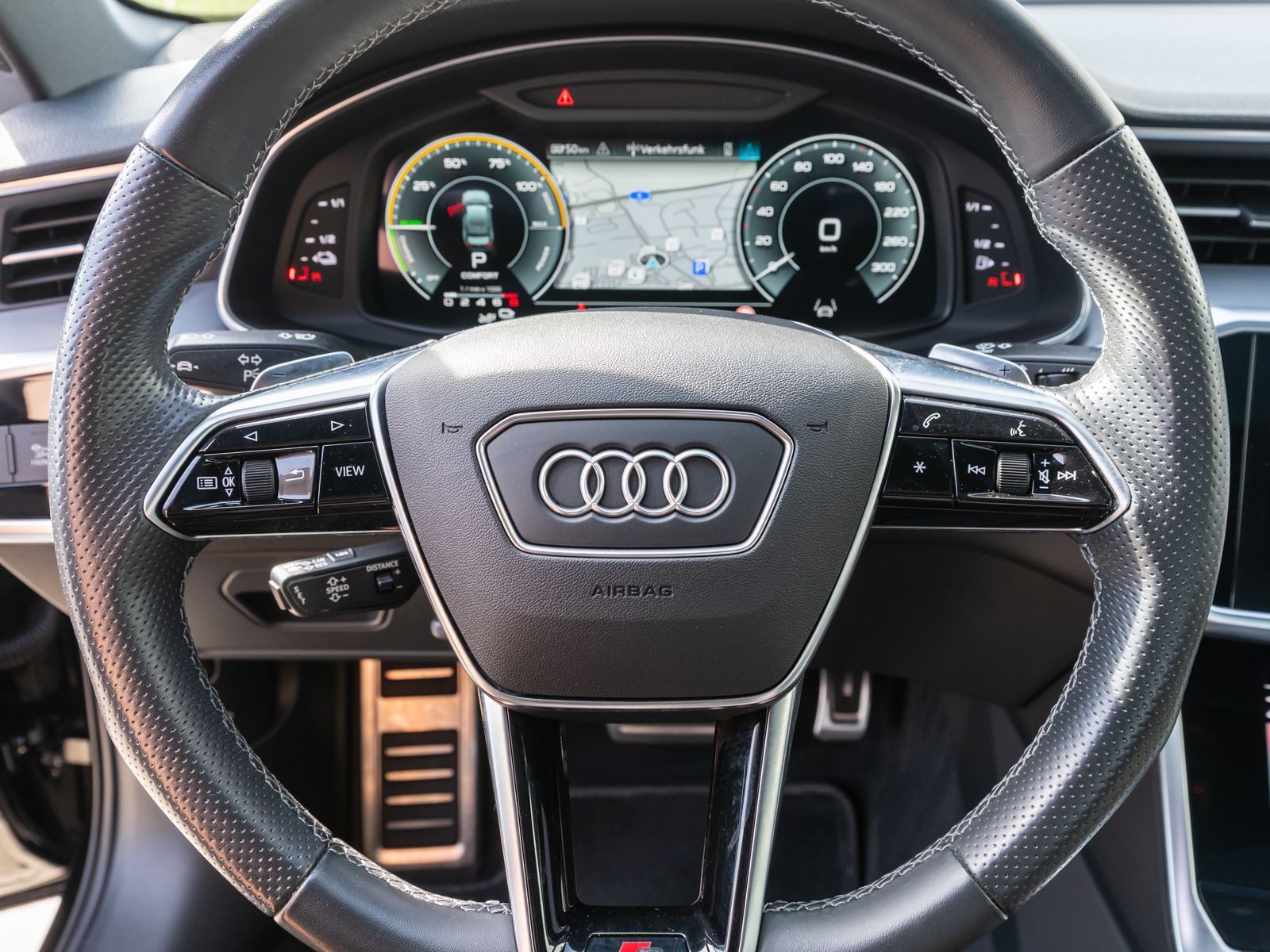 Fahrzeugabbildung Audi A6 Limousine S line 50TFSI e quattro NAVI MATRIX