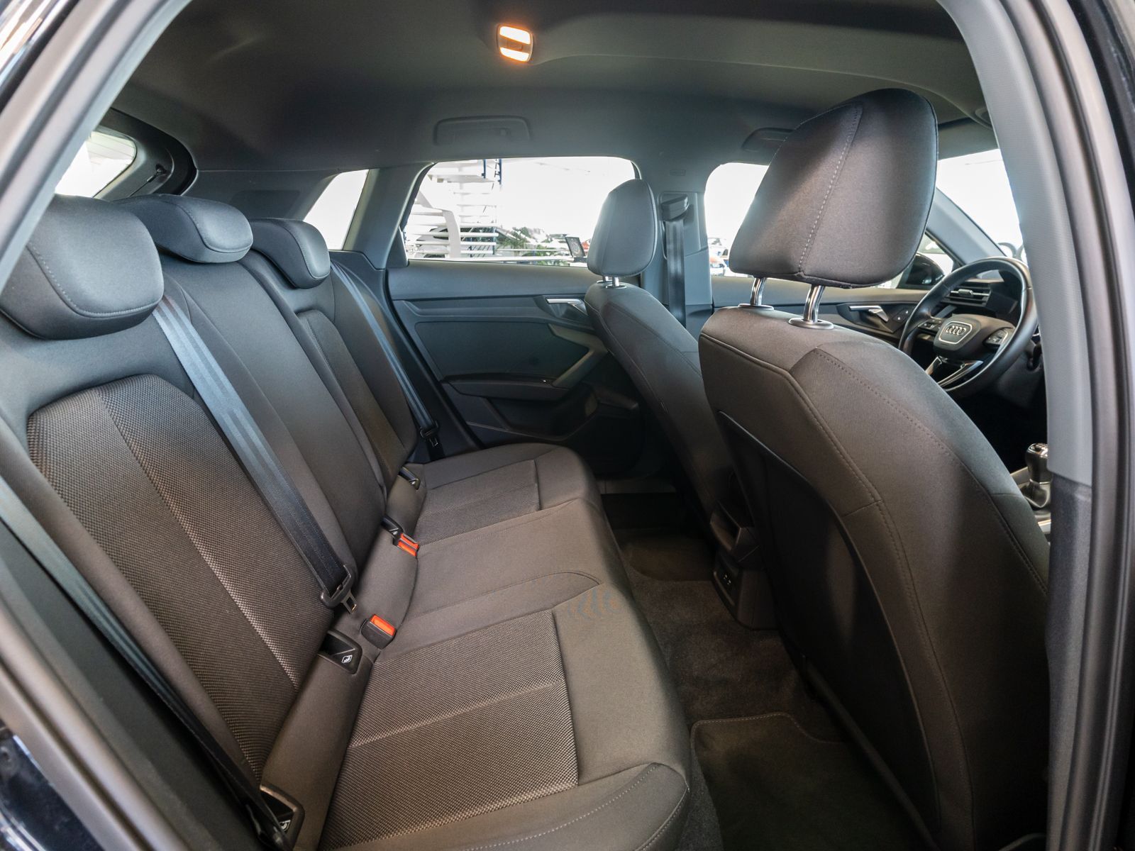 Fahrzeugabbildung Audi A3 Sportback 35 TDI ACC PDC SHZ NAVI VC