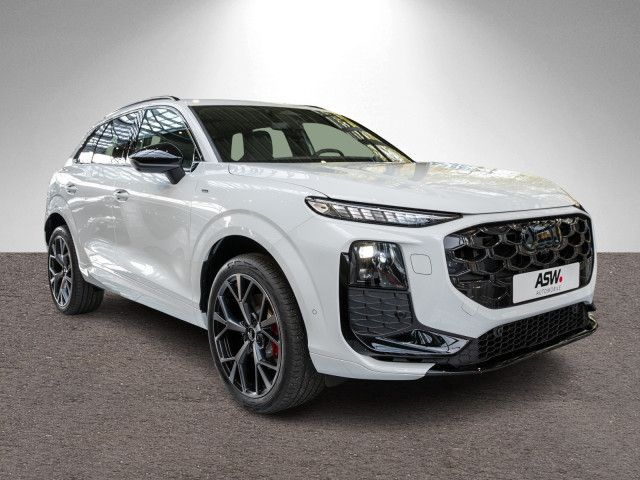 Fahrzeugabbildung Audi Q3 SUV S line e-hybrid Panoramadach Matrix-LED